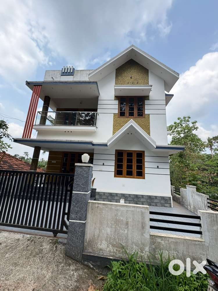 1400 sqft. 3 BHK AT VADAVUKODE