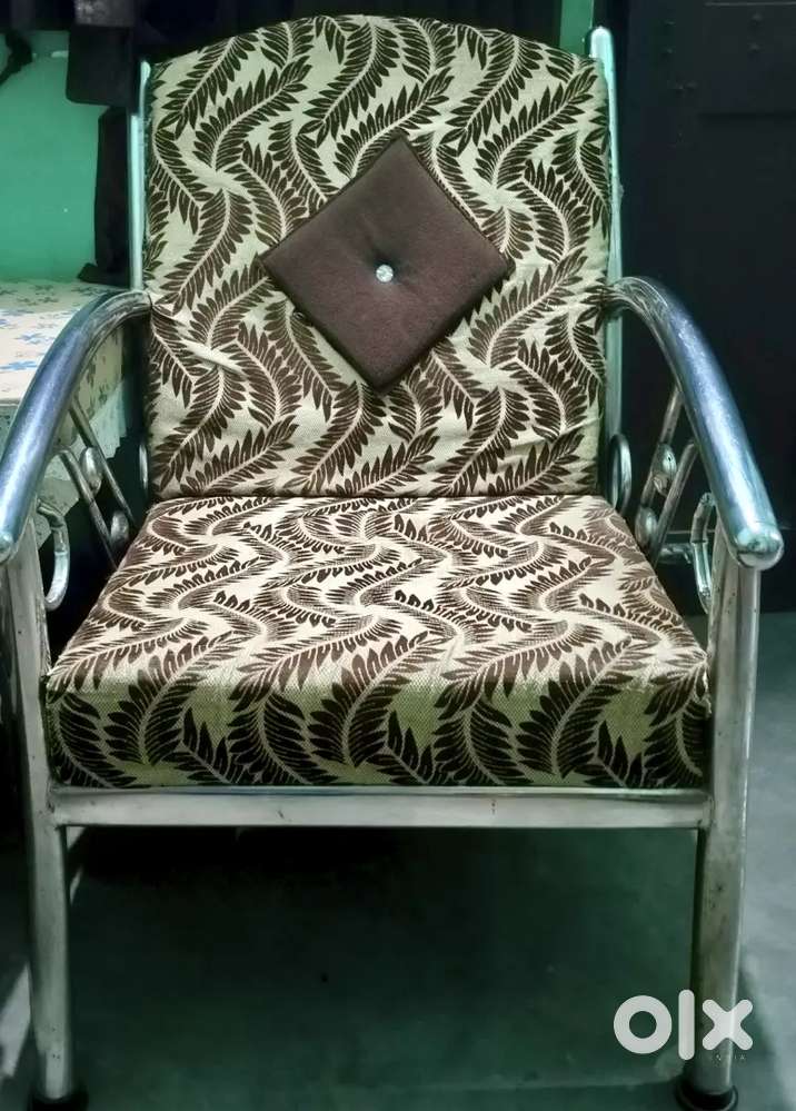 Sofa Set(1 Three seater and 2 One seater sofa)