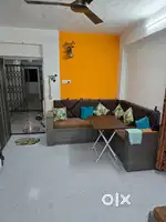 Looking for two female roommates vegetarian