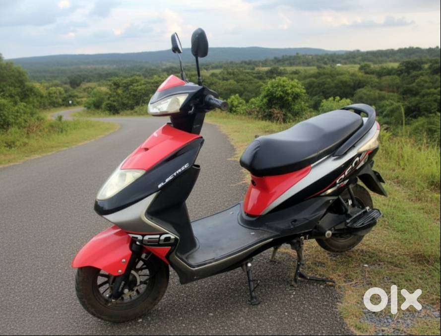 FOR SALE: Ampere Reo Li Plus Electric Scooter (2021 July Model)