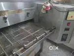 Gas Conveyor Comercial Oven( pizza banane ke liy aur bhi bahut kuch.)
