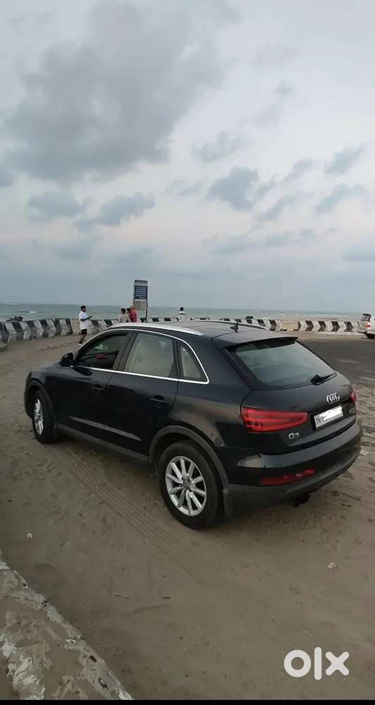Audi q3 with sunroof