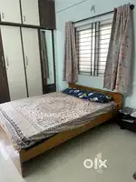 Queen size bed
