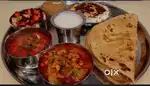 Hum tiffin centre chalate hai ji ko bhi tiffin chaiye wo message kare