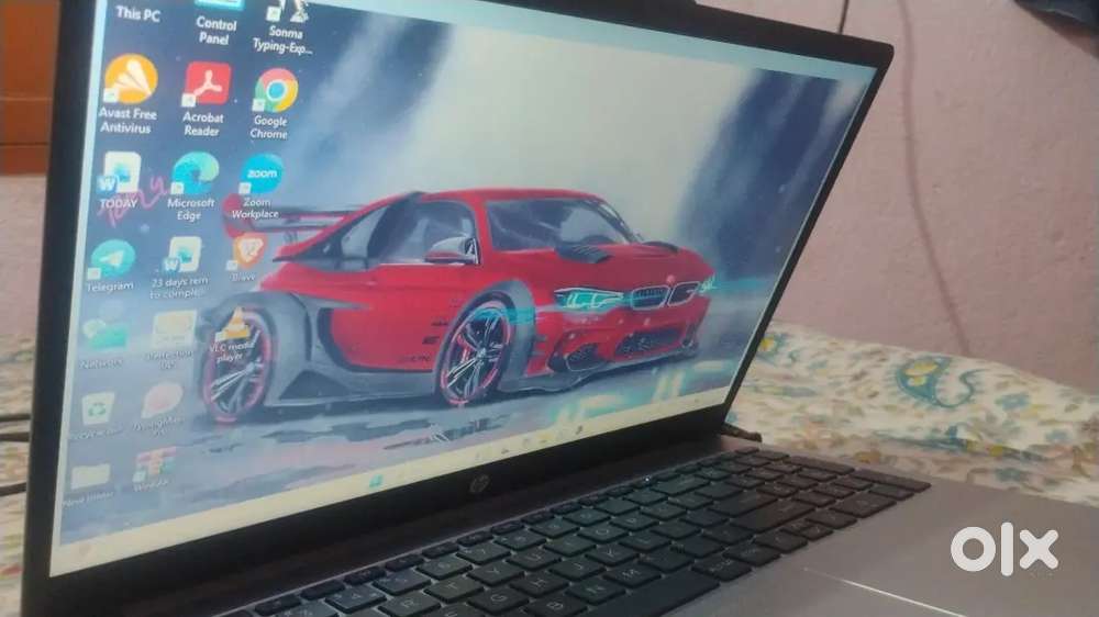 Hp  laptop +9 month warranty left