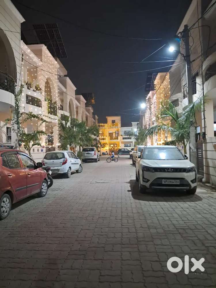 Need a Female roommate