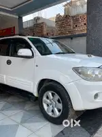 Toyota Fortuner 2011 Diesel Well Maintained