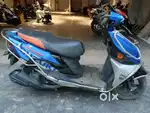 Suzuki Avenis with original accessories