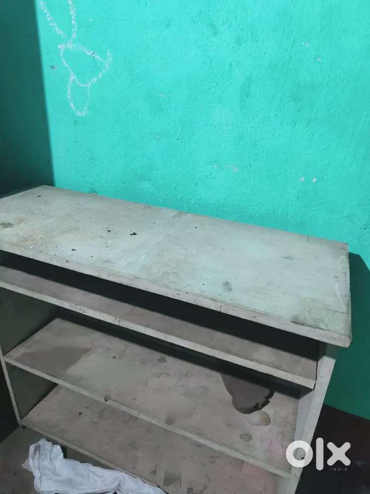 Rack(shop) & table