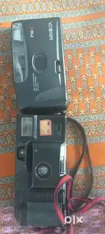 2 CAMERAS FOR SALE GOOD CONDITION IMM SALE