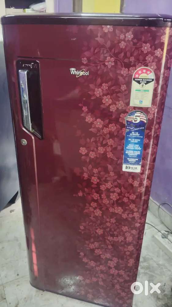 Single door fridge available