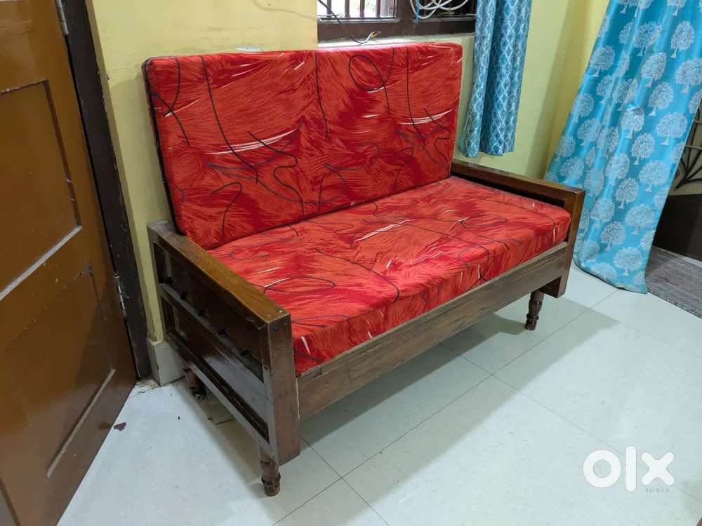 Sagwan Sofa Set with 40D foam with covers.