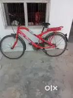 साईकिल बेचना है