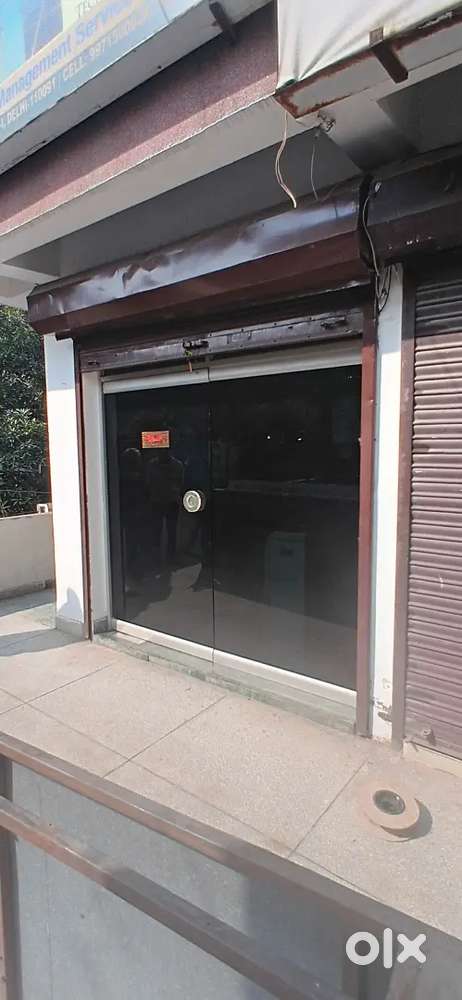 DDA की दो कमर्शियल शॉप्स बिक्री के लिए उपलब्ध हैं।