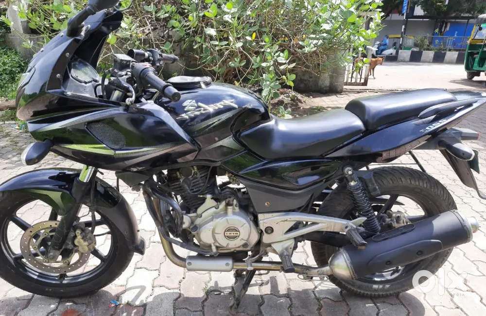 Pulsar 220f
