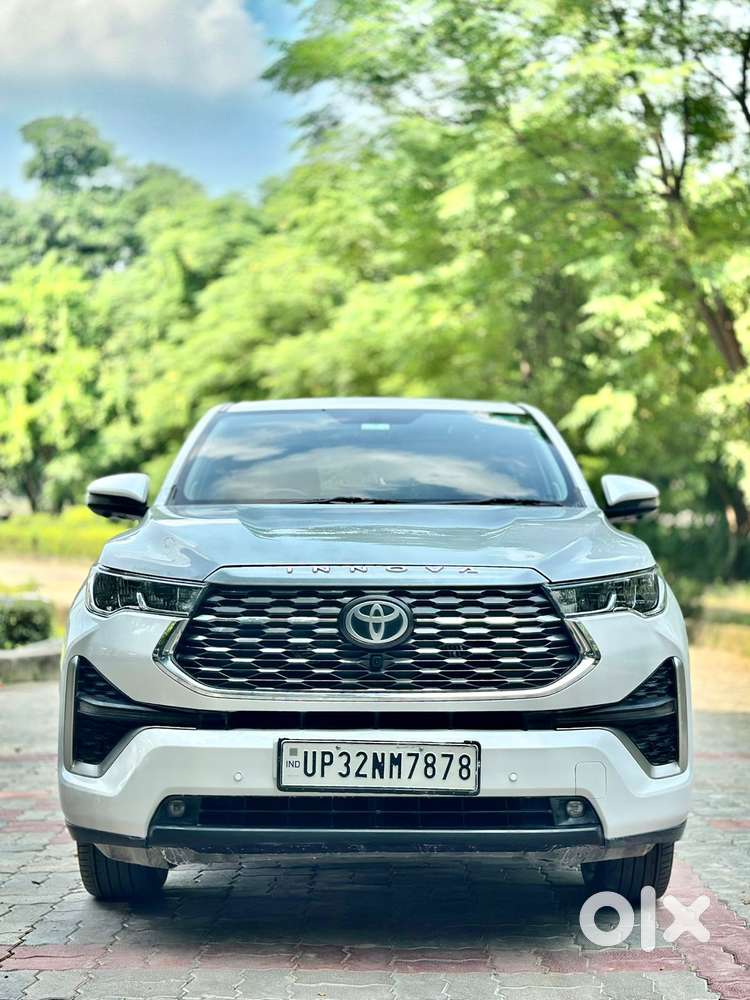 Toyota Innova Hycross 2.0 ZX Hybrid 7 STR, 2023, Diesel