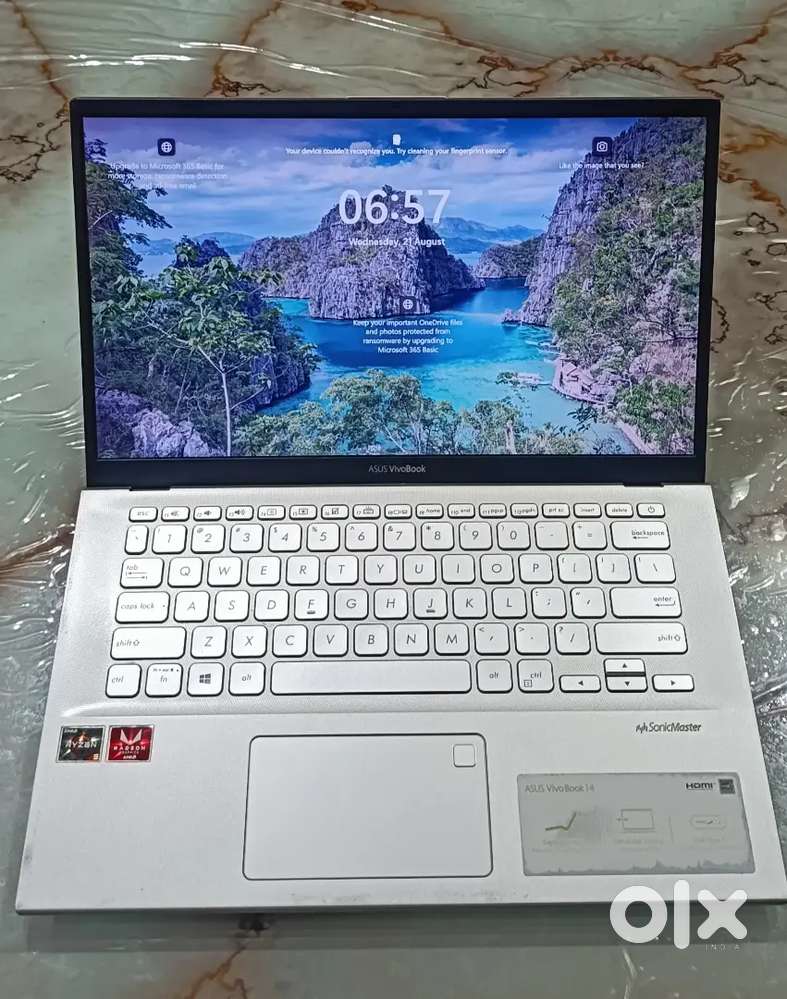 Asus Laptop with AMD Ryzen 5 Processor, 8GB RAM, 51GB SSD.