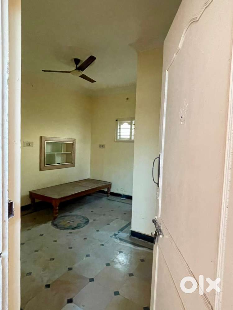 1BHK Gubbalala next to Hillside college₹9900/-