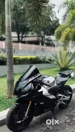 R15 v4 m edition. Good condition. Clean pice