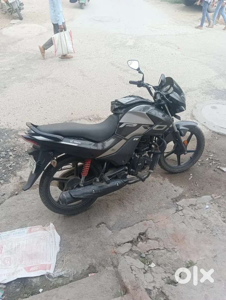 Hero Passion Pro (110 cc) 2021 – Petrol  59 kmpl  Alloy Wheels