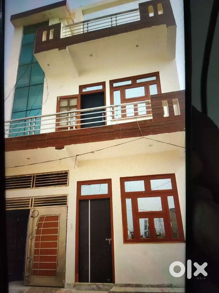 3BHK Two floor House on Sale in Gurgaon 100 Gaj Ready to move