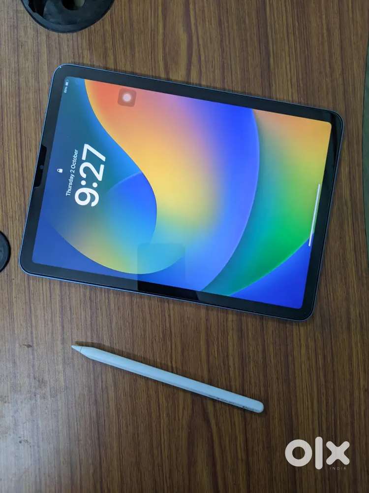 Apple iPad Air 5th Gen (2023) – 64GB Wi-Fi + FREE Apple Pencil