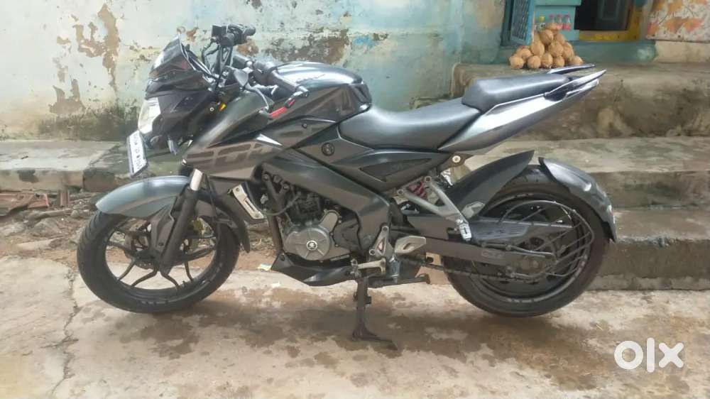 Money need ns200.bs4 full condition..