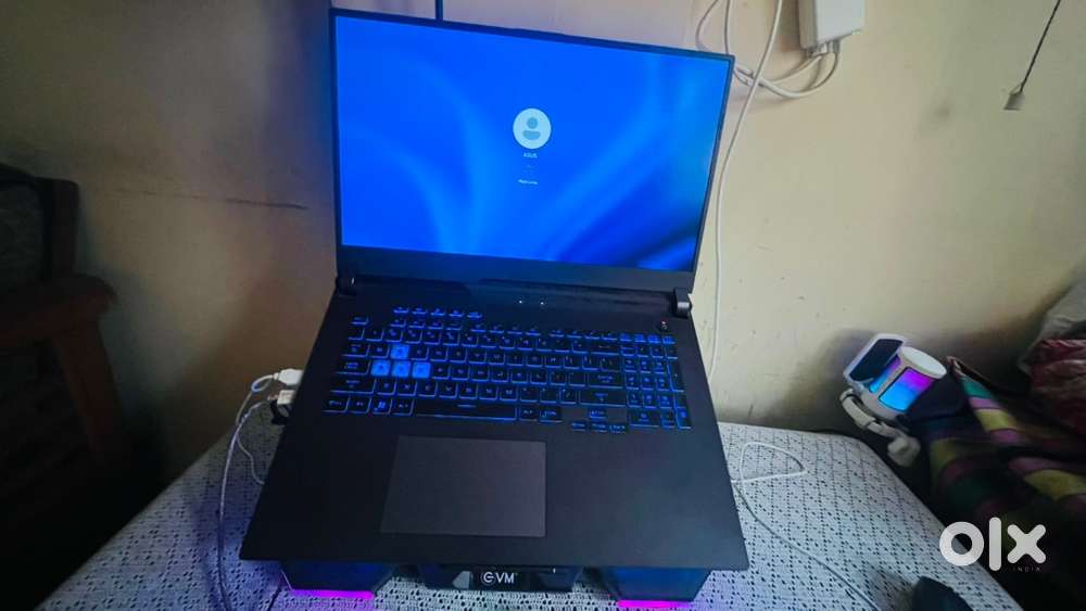 Asus ROG 5 strix gaming laptop