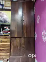 A large size almirah with large storage in good condition at lowprice