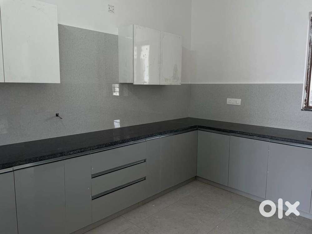 2BHK SEMI FURNISHED IN WAVE ESTATE, SECTOR 85 MOHALI