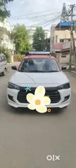 Red Taxi driver wanted