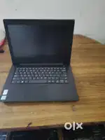 Lenovo laptop good conditions or satt mai charger hai