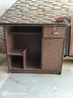 Computer table