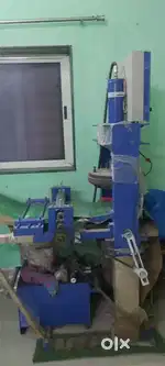 Paper plate machine