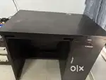 Computer desk