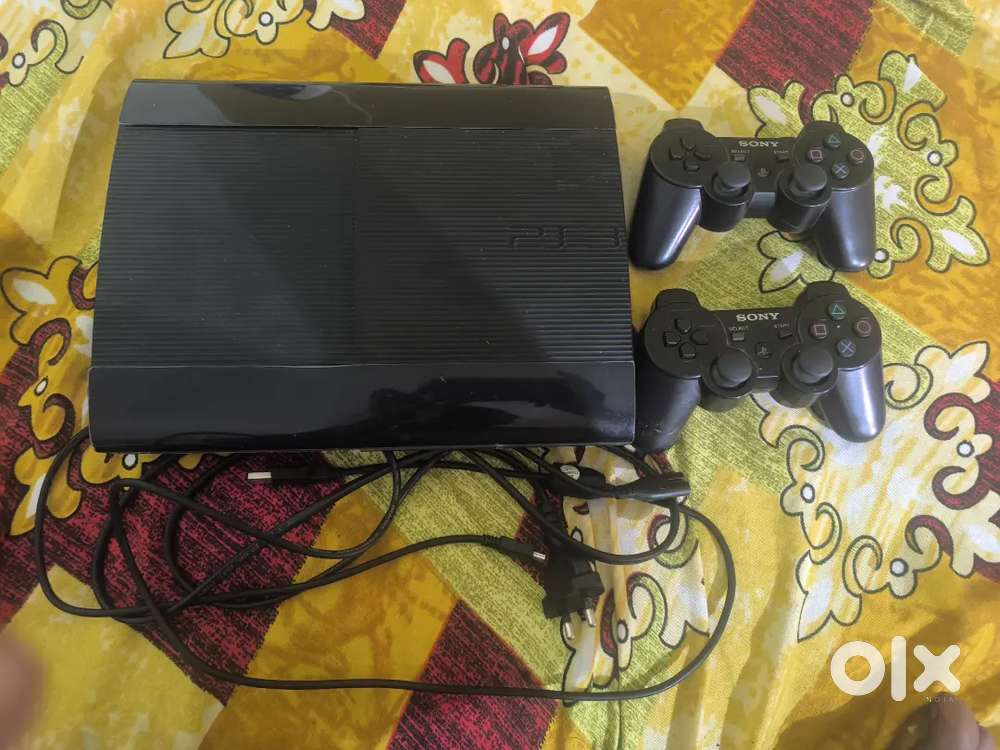 PS3 Super Slim ( 320GB) / Gaming