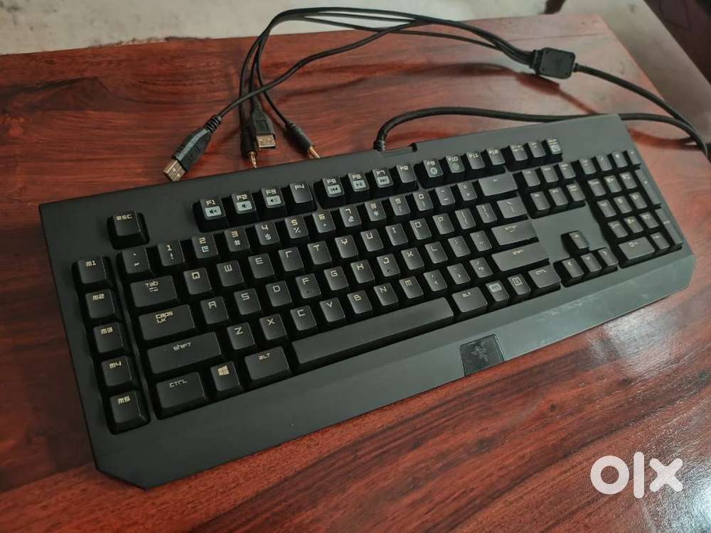 Razer BlackWidow Chroma V2 – Pre-owned, Carely Used, Heavy Discount