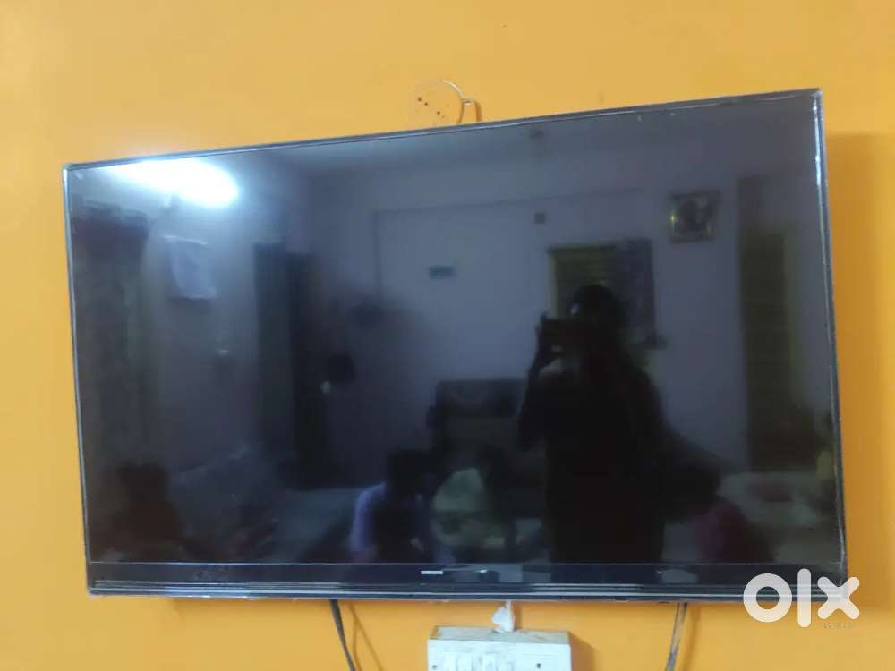 Samsung full hd tv 123 (49)inc