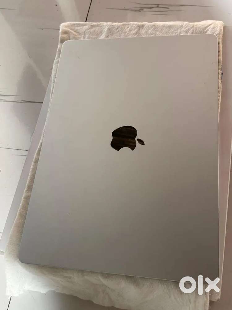 Apple macbook air M3 chip