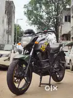 Yamaha fz well maintained ,gidc Ankleshvar