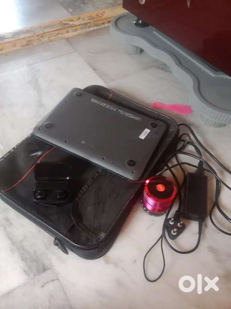 Laptop chrome book.