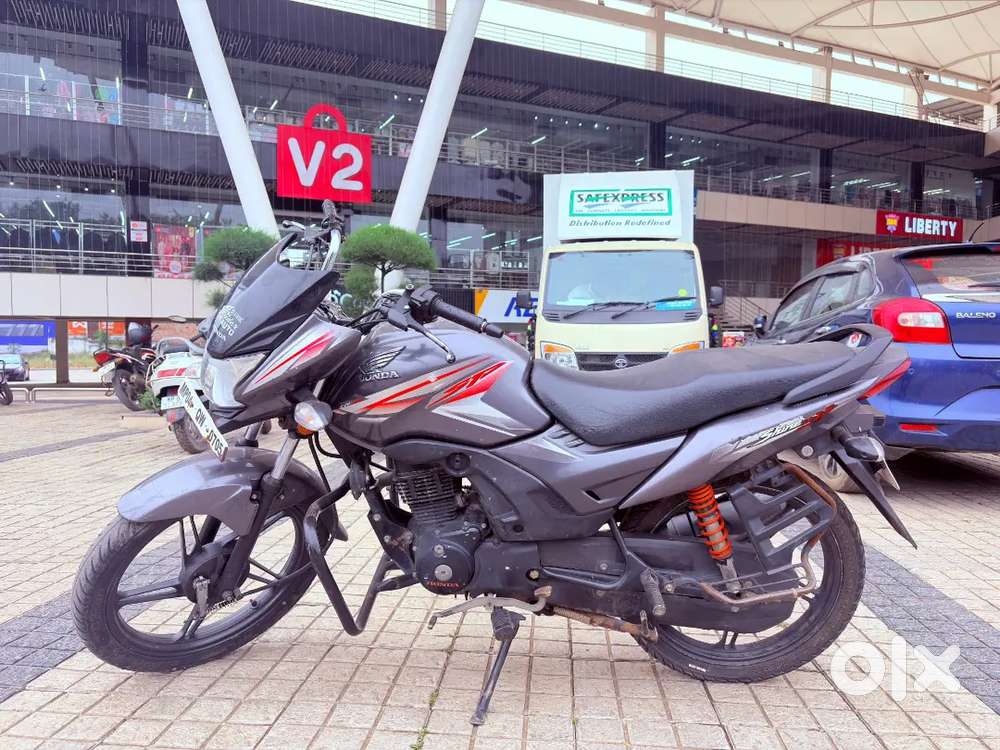 SHINE SP 125cc model 2020 good condition finance bhi ho jayegi