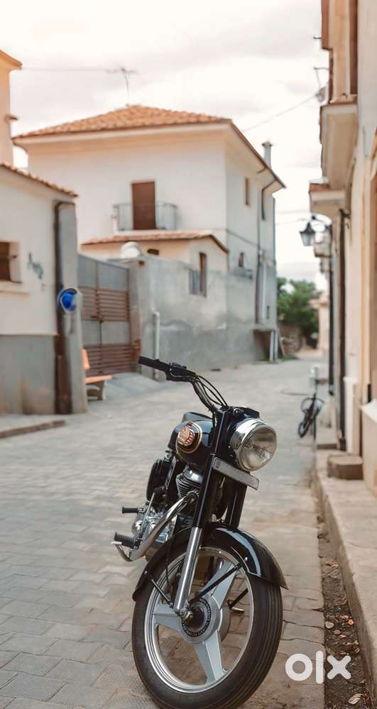 STANDARD BULLET 2014 BLACK