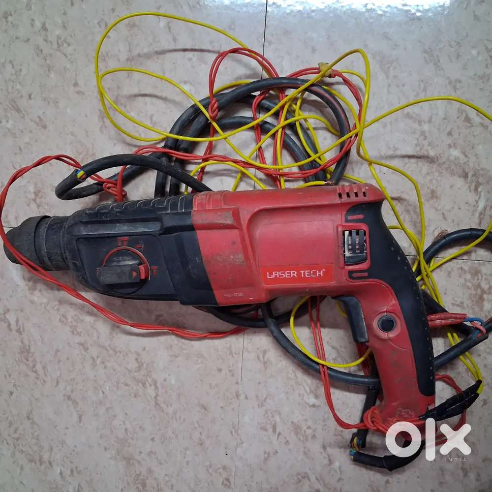 Drilling tool