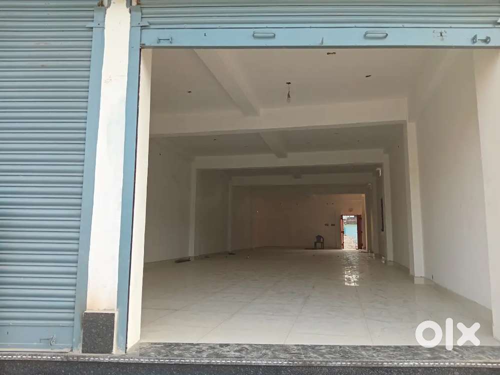 Mini mart,Bank,coaching,library,shop,gudaam,gym,courier service