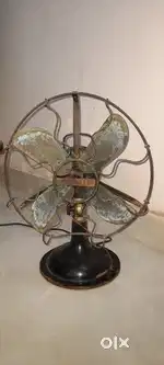 Old antique table fan Made in italy