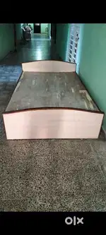 Double bed cot