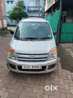 One hand use