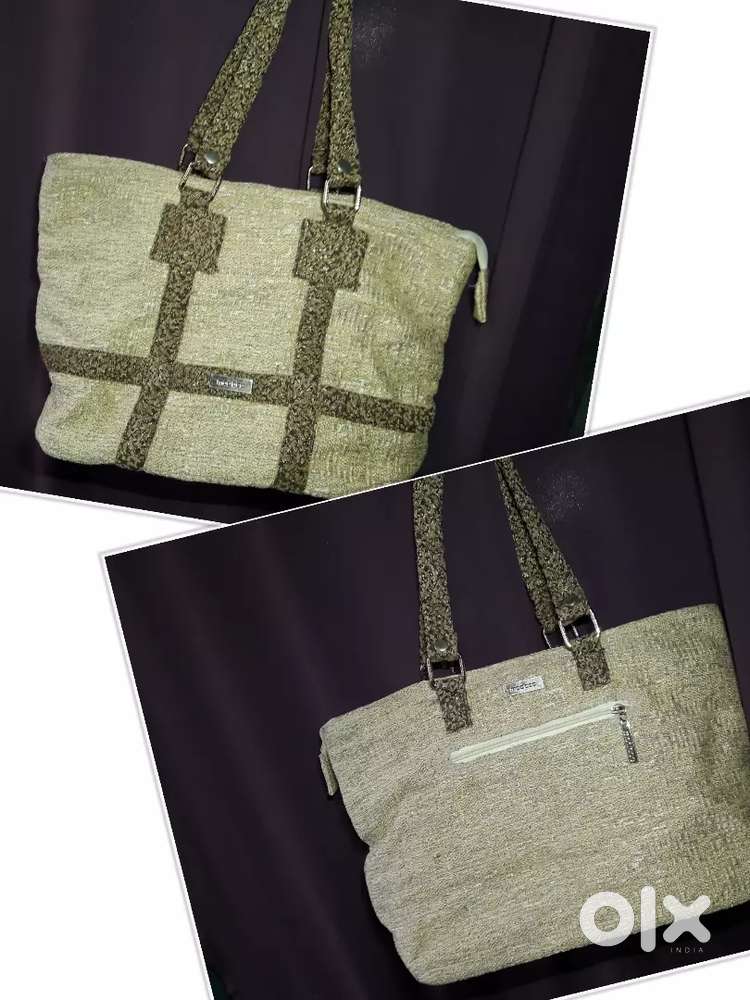 પર્સ અને પાકીટ (કાપડ ના બનાવેલા)