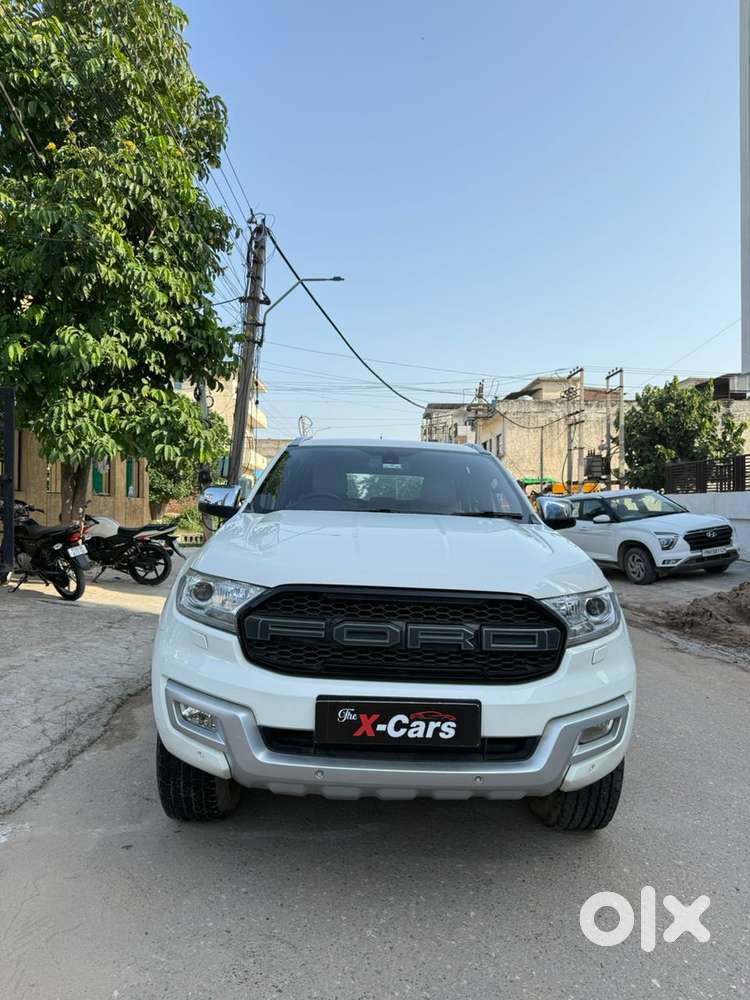 Ford Endeavour 3.2 Titanium AT 4X4, 2016, Diesel